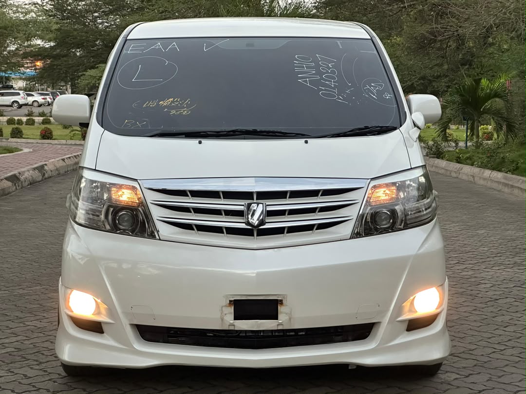 TOYOTA ALPHARD
